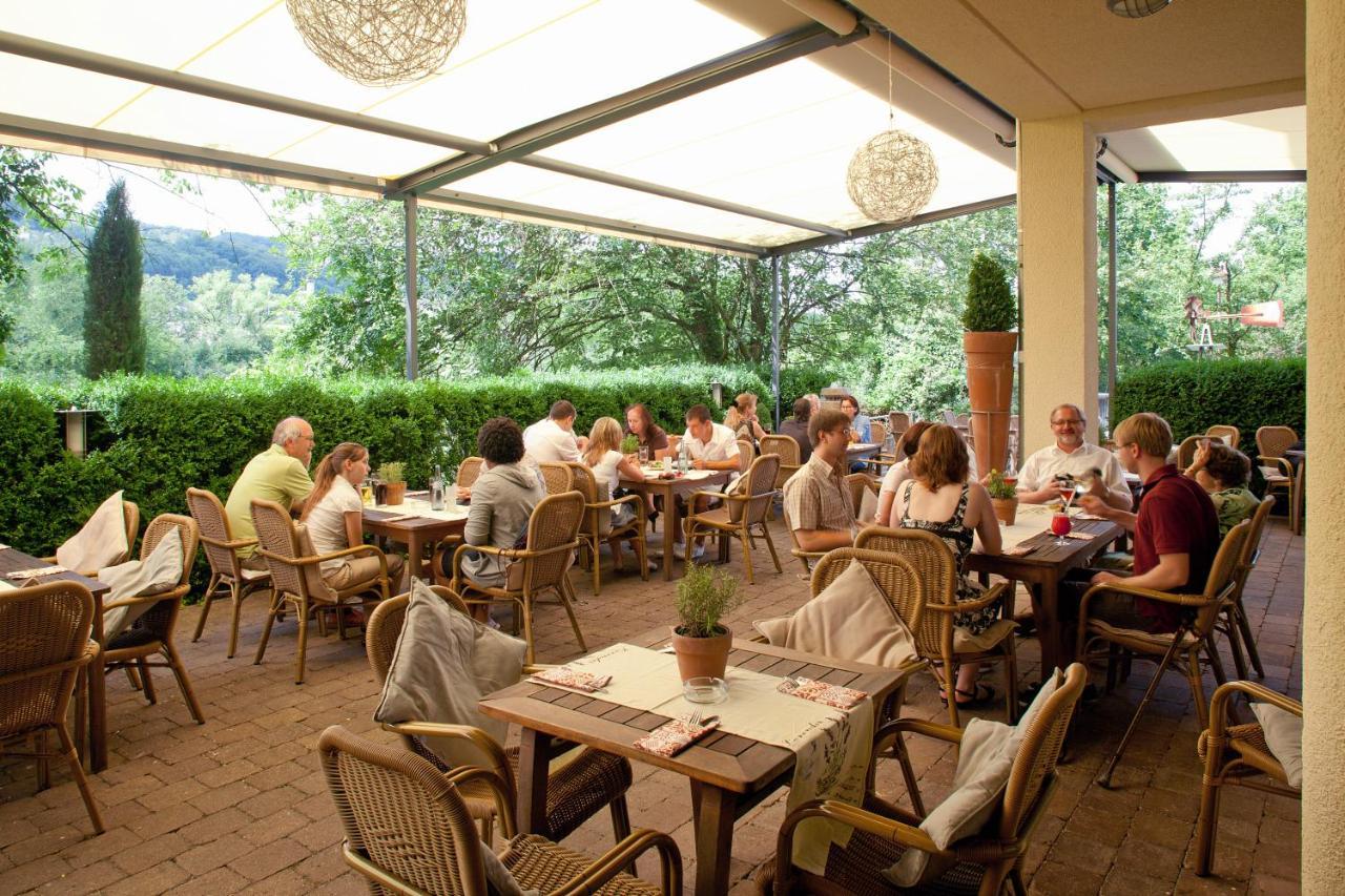 Hotel-Restaurant Haus Nicklass Ingelfingen Buitenkant foto